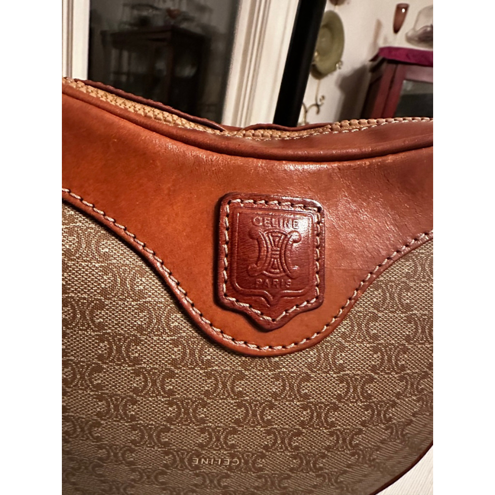 Celine Brown Beige Monogram Macadam Heart-Shaped Shoulder Bag - Picture 4 of 16